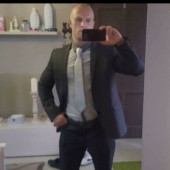 Profile picture of Paul35