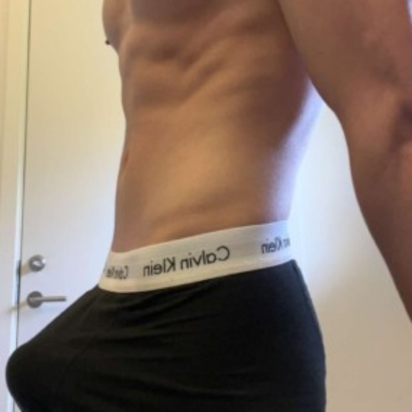 Profile picture of Alex