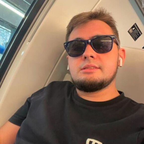 Profile picture of ArthDev
